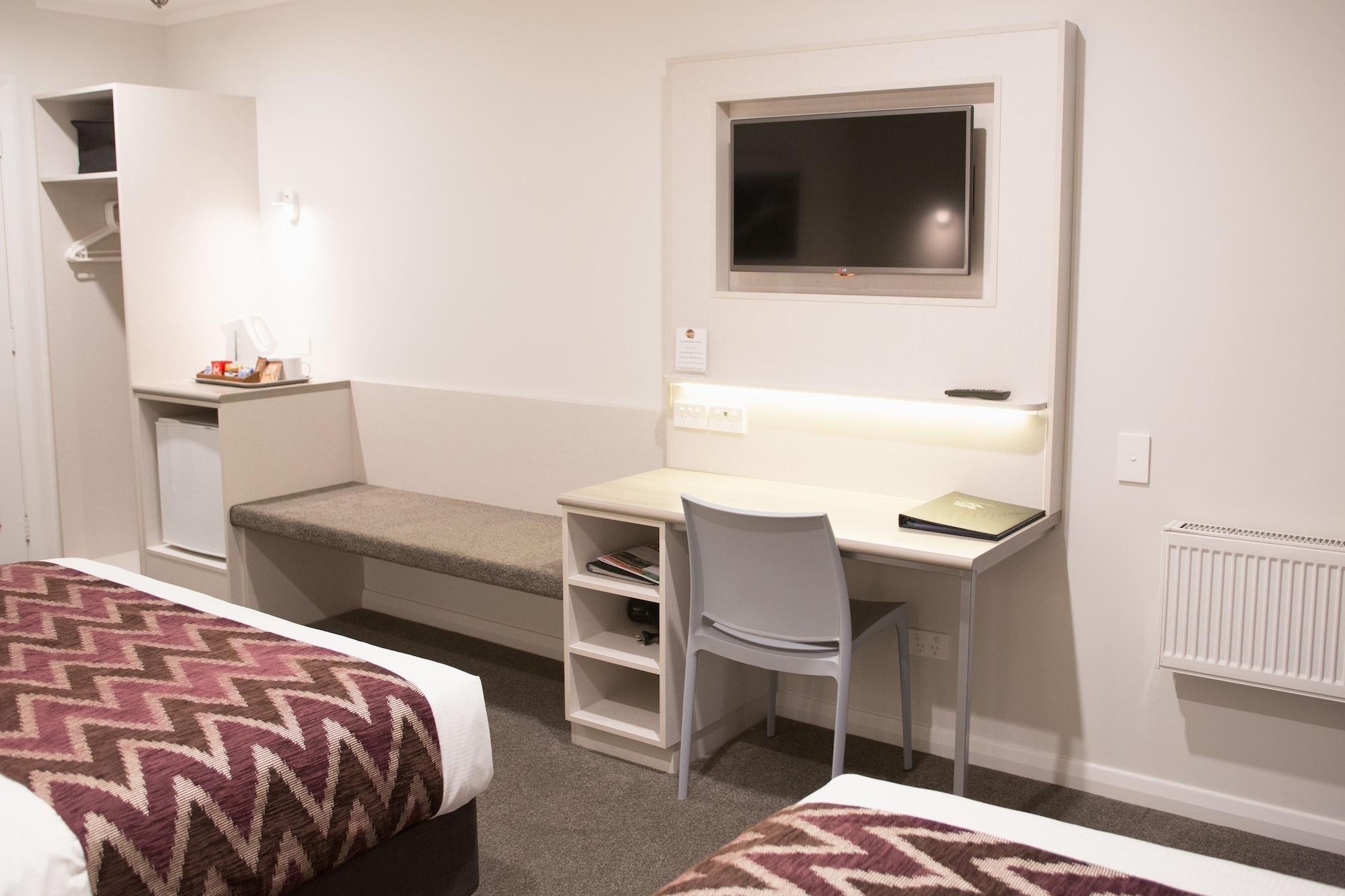 Wanaka Hotel Экстерьер фото