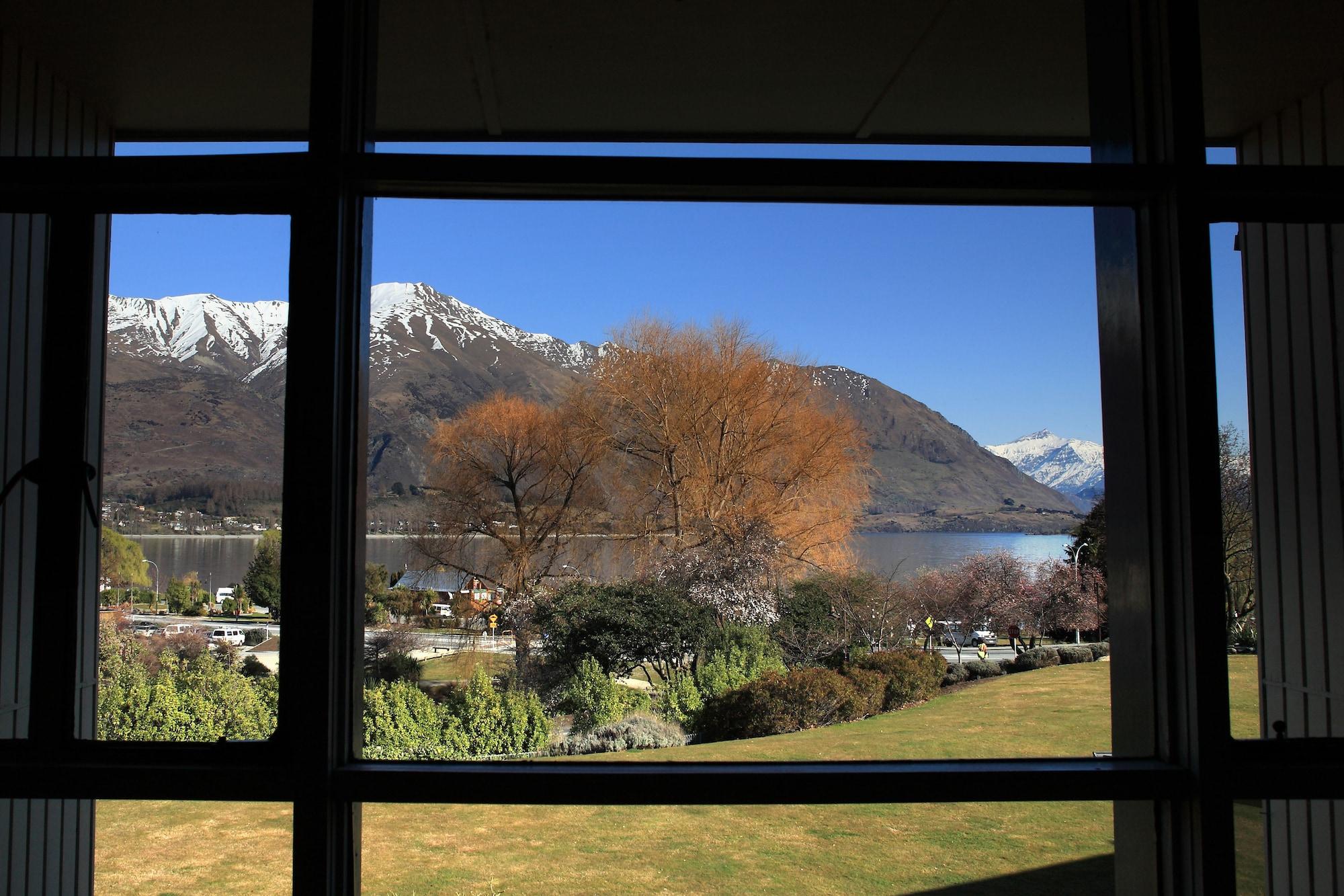 Wanaka Hotel Экстерьер фото