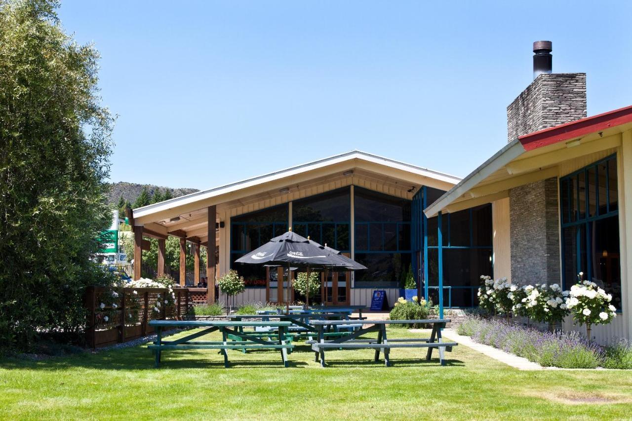 Wanaka Hotel Экстерьер фото