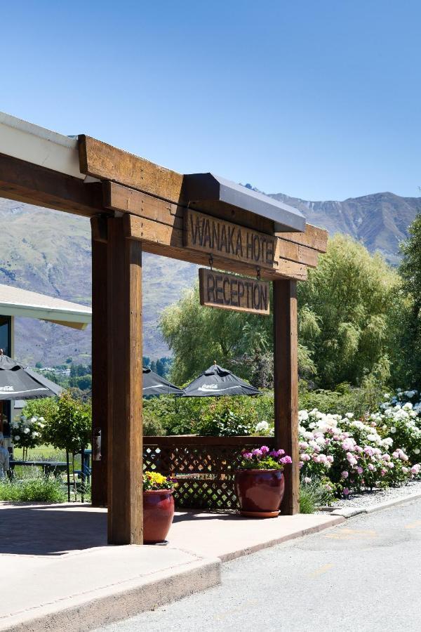 Wanaka Hotel Экстерьер фото